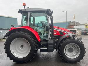 Tracteur chenillé puissant MF 2WD à transmission par engrenages avec moteur, boîte de vitesses et pompe – Expédition rapide, en stock, excellent prix, à vendre - Product Image 2