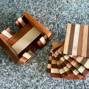 Ensembles de sous-verres en bois de noyer écologiques de haute qualité-Tapis et coussinets de qualité supérieure au design carré moderne pour la maison et le commerce - Product Image 1