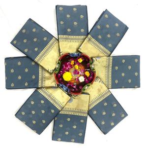 Nouveau Saree en soie Banarsi à la mode avec chemisier pièce économique Style Bollywood tenue de fête pour les femmes indiennes en gros de Surat - Product Image 2