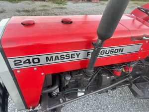 รถไถเดินตามมาสซีย์เฟอร์กูสัน 240 40 แรงม้า ดีเซล ขับเคลื่อน 4 ล้อ |   สำหรับเครื่องยนต์ |   ปั๊ม |   ผลผลิตสูง |   พร้อมส่งออก - Product Image 3