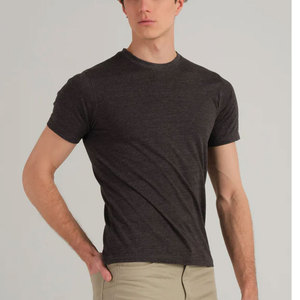 Mode col rond blanc t-shirt bonne qualité couleur unie Style Hip Hop t-shirt pour toutes les tailles hommes t-shirts - Product Image 3