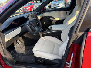 Tesla Model S Plaid LHD 2021 Usado en Buen Estado - Product Image 2