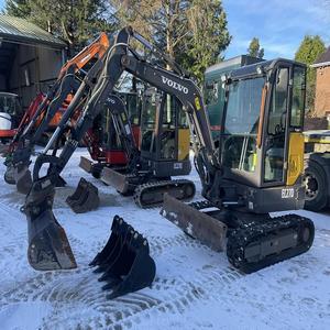 Miniexcavadora de 2 toneladas, potente máquina compacta para trabajos de construcción, paisajismo, agricultura y excavación, diseñada para brindar resistencia y eficiencia. - Product Image 2