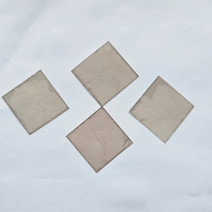 แผ่นไมก้าทนความร้อนคุณภาพสูง ขนาด 40x40 มม. ทำจากแก้วทนความร้อนสูง ใช้สำหรับกันความร้อนจากธูป วัสดุฉนวนกันความร้อน - Product Image 1