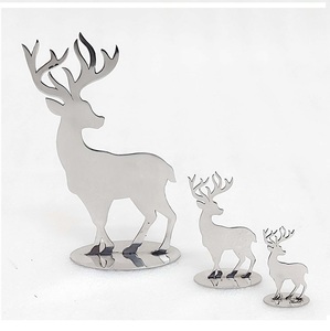 Renne décoratif de Noël moderne et élégant, mobile, argenté, de haute qualité, brillant, pour les fêtes du Nouvel An - Product Image 3