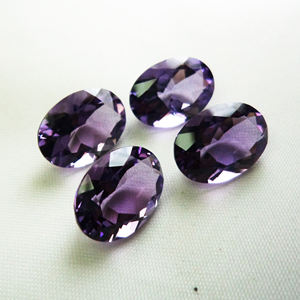 Piedra Preciosa de Amatista Púrpura Natural de Tamaño Calibrado, Corte Ovalado Facetado, Ideal para la Elaboración de Joyas - Product Image 1