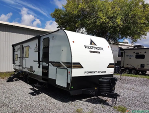 Caravane de voyage d'occasion abordable 2025 2024 2023 Westbrook Luxury 285BHLC Forest River – Camping-car et motorhome - Product Image 3