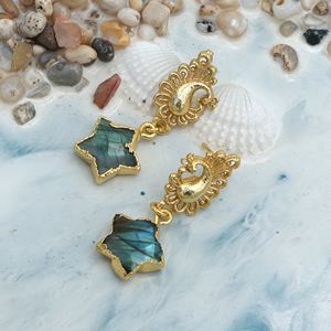 Labradorite Star DROP Dua | ทำด้วยมือเครื่องประดับทองเหลืองชุบทอง18K สำหรับผู้หญิง | การออกแบบงานแต่งงานที่ทันสมัยของชาวอินเดีย | ขายส่ง - Product Image 2