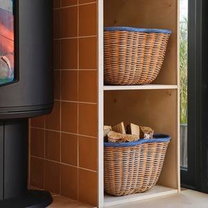 Cesta de Almacenamiento de Ratán Natural Ecológica Hecha a Mano con Ribete Azul, Diseño Moderno Multifuncional, Marca Artex Green Earth, Hecho en Vietnam - Product Image 5