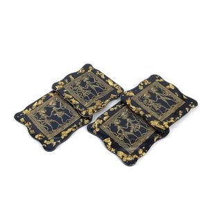 Juego de posavasos artesanales indios elegantes de 4 piezas, alfombrillas cuadradas de resina de latón clásicas hechas a mano, almohadillas de pizarra hechas a mano sostenibles, clásicas - Product Image 2