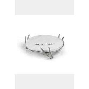 Plateau en marbre blanc de qualité supérieure de forme ronde avec support de base en bois de cerf en métal poli argenté brillant à un prix impressionnant - Product Image 1