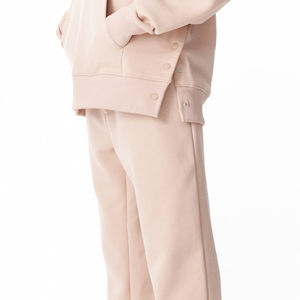 ชุดวอร์มผ้าฝ้ายสำหรับผู้หญิงชุดเสื้อผ้า2ชิ้นเสื้อมีฮู้ดและกางเกงทรงหลวมสีพื้น - Product Image 3