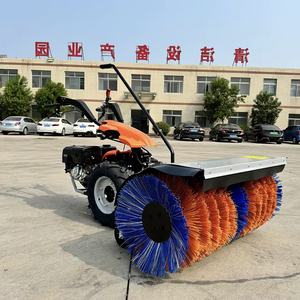 Souffleuse à neige portable télécommandée 4x4 avec démarrage électrique 6,5 CV - Autopropulsée, prête à l'exportation, nouvellement en stock - Product Image 4