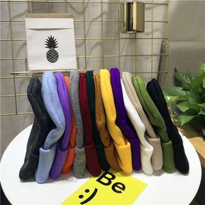 Últimos gorros de moda logotipo bordado personalizado Color sólido cálido invierno Beanie mujer de punto invierno Beanie sombrero para adultos - Product Image 2