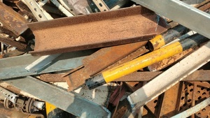 Suministro a granel de chatarra de acero reciclado y riel de hierro de alta calidad para uso industrial - Product Image 2