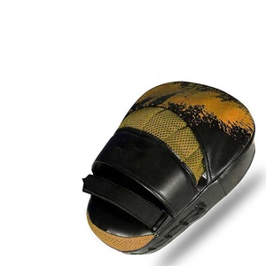 Manoplas de boxeo recién llegadas, equipo de kick boxing de entrenamiento de alta calidad con impresión de logotipo personalizado disponible a precio mayorista - Product Image 3