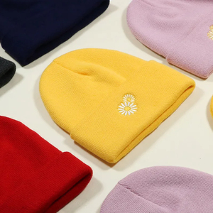 Gorro Unisex de Punto Suave y Relajado, 100% Acrílico, Ajustable, Cálido, para Uso Diario, Estilo Urbano, Casual, al Aire Libre - Product Image 6