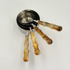 Accesorios de Cocina, Utensilios de Cocina Duraderos de Acero Inoxidable, Pequeña Jarra Medidora de Leche con Mango de Resina para Verter Aceite - Product Image 3