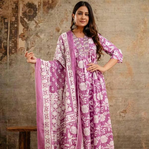 Vente en gros de vêtements de fête indiens pakistanais Salwar Kameez en coton imprimé Kurti Bottom Dupatta Catalogue complet disponible Tarifs de gros - Product Image 1