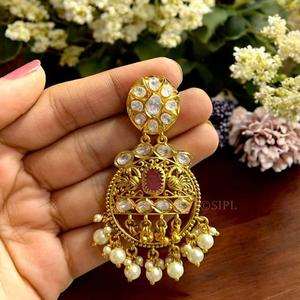 Pendientes de Diseño Glamorosos con Aspecto de Piedra para Mujeres y Niñas, Ideales para Looks de Noche y Fiestas - Product Image 1