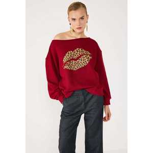 <b>Leopard</b> <b>Print</b> Lip <b>Print</b> <b>Sweatshirt</b> - Product Image 4