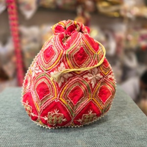 กระเป๋าใส่ของขวัญและของชำร่วยสำหรับเพื่อนเจ้าสาว - Product Image 3