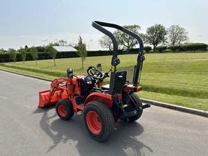 Para Kubota B1181 18HP rueda compacto tractor usado - Product Image 4