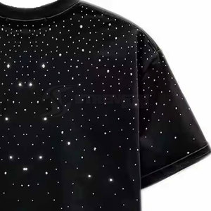 เสื้อยืดลำลองดีไซน์ล่าสุดสำหรับผู้ชาย ประดับด้วยเพชรเทียม ออกแบบโลโก้ของคุณเองได้ เสื้อยืดประดับเพชรเทียมสำหรับผู้ชาย - Product Image 3
