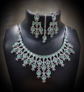 Collier de diamants CZ Zircon à la mode avec boucles d'oreilles ensemble de bijoux aspect diamant américain pour cadeau de mariage fête élégante pour les femmes - Product Image 2