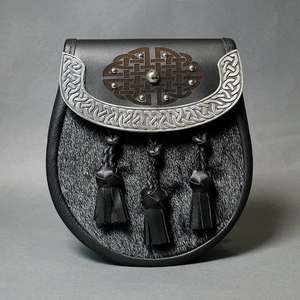 Eoin Winston Sports Style Européen Américain Pochette Sporran à motif Nœud Celtique avec détails de chaîne en argent pour toutes les saisons - Product Image 2