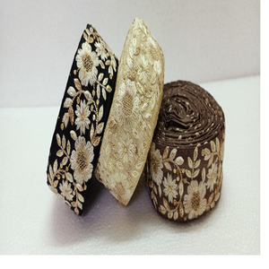 Fleurs sur mesure brodées de plusieurs manières de couleur dans des conceptions ethniques à des fins diverses dans différentes tailles - Product Image 1