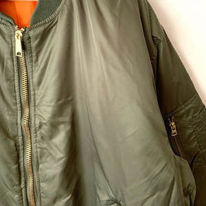 Veste bomber matelassée en toile d'hiver pour tous les jours, avec capuche, design léger, coupe décontractée pour unisexe - Product Image 5