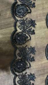 Encaje bordado floral negro elegante y sofisticado para vestidos de novia y ropa de noche Detalles intrincados - Product Image 3