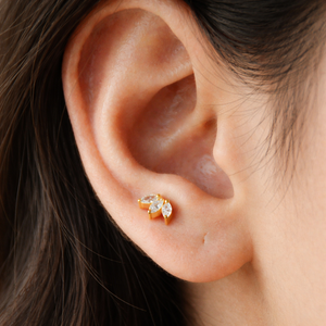 Boucles d'oreilles clous en perles taille marquise en acier inoxydable pour soirée - Product Image 4