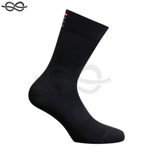Calcetines de ciclismo profesionales para hombres y mujeres, calcetines deportivos antideslizantes de alto rendimiento, bicicleta de carretera, correr, fútbol, comodidad, soporte, logotipo rojo - Product Image 3