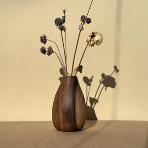 Vase à fleurs en bois naturel, décoration en bois minimaliste artisanale pour les intérieurs modernes - Product Image 1