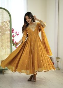 Traje de Vestido Anarkali, Estilo Floral, Georgette, Bordado con Lentejuelas, Holgado, Natural, Sólido, para Fiesta, Verano, Largo hasta el Suelo - Product Image 3