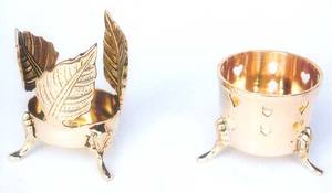 Centro de Mesa Decorativo para Navidad y Bodas, Portavelas de Metal con Acabado Dorado a un Precio Económico - Product Image 4