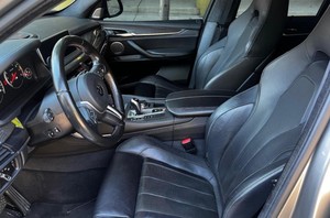 Certificado usado 2016 B M W X5 M Twin-Turbo V8, AWD - Product Image 3