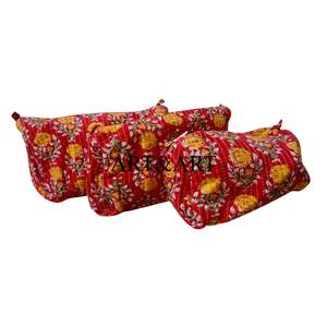 Beautiful <b>Quilted</b> Floral Print Cotton 3-Piece Women's <b>Makeup</b> <b>Bag</b> Set with Large Capacity Zipper Closure & Eco-Friendly Design - Product Image 3