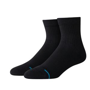 Chaussettes en coton respirant à la mode noire Crew à la cheville, confortables, durables et légères - Product Image 1