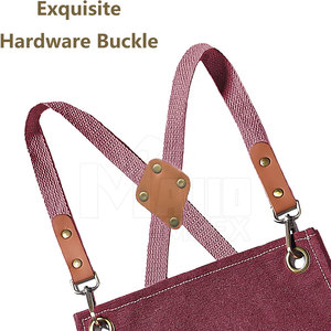 Delantales de Algodón Impermeables MAJID IMPEX al Por Mayor, con Logotipo Personalizado Impreso, Hechos en Pakistán, Precio de Venta al Por Mayor - Product Image 2