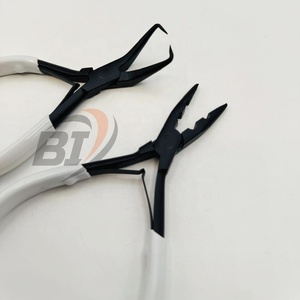 Kit d'outils pour extensions de cheveux : pinces en acier inoxydable pour micro-perles, pose et retrait, logo personnalisé, noir avec poignée blanche - Product Image 3