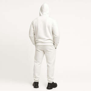 ชุดเทคสูทแฟชั่นผู้ชาย วัสดุโพลีเอไมด์คุณภาพสูง ชุดเทคนิคสั่งตัดพิเศษ ดีไซน์ยอดนิยม ขายดี ชุดวอร์มผู้ชาย - Product Image 2