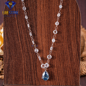 4,9 TDW Rose Cut & F.B. Pear Cut Diamond Rose Gold Pendant by Labstone / Discover Brilliance/Color de la primavera - Product Image 1