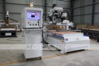 Routeur CNC pour le travail du bois de 8 mm d'épaisseur, machine de sculpture sur bois pour la production de portes d'armoires en bois, équipement CNC