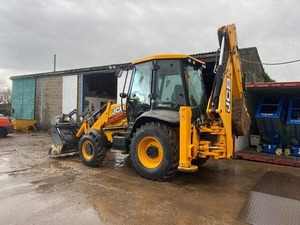 รถตักล้อยาง JCB 3CX รุ่นดั้งเดิม และรถตักหน้าขุดหลัง Perkins Engine - Product Image 3