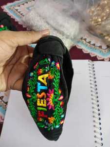 Bandes de cheveux brodées sur mesure à utiliser en promotion comme cadeaux, idéales pour la revente - Product Image 3