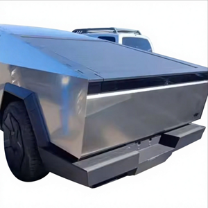 Camioneta Usada Estilo Cybertruck, SUV, Gasolina/Eléctrica, Modelo 2024, Exterior Negro - Product Image 2