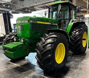 รถแทรคเตอร์ขับเคลื่อนล้อเดียวสำหรับ John Deere รถตักดิน120hp 190hp มือสองทำความสะอาดราคาไม่แพง - Product Image 4